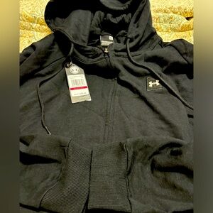 Brand new men’s Under Armour hoodie and sweatpants